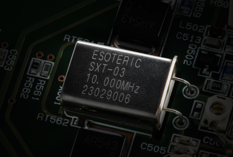 Esoteric G-05 Master Clock Generator Made In Japan G-05_image_01_sp